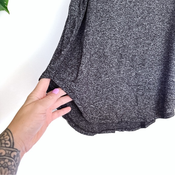 Old Navy Luxe Fabric Women's Tank Top Long Fit - Size Medium - Picture 3 of 7